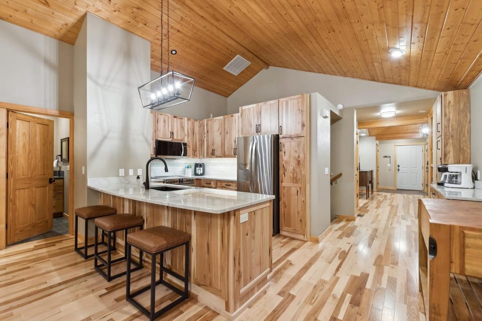 Whispering Pines House in Whitefish