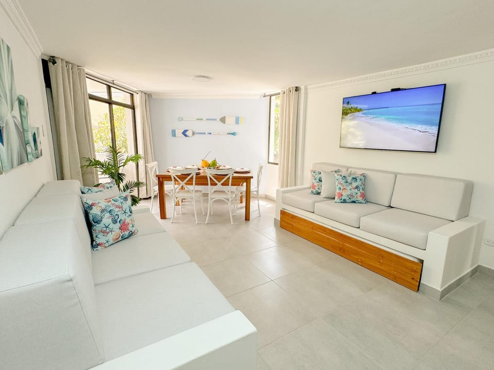 TV and multimedia, Living room, Photo of the whole room