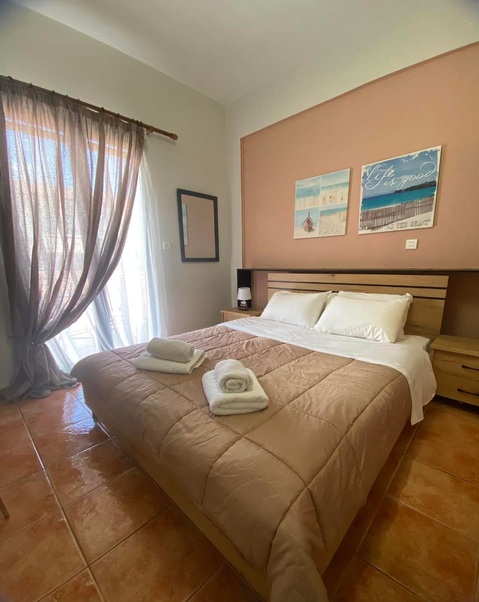Στουντιο στην Κιρρα Apartment in Peloponnese, Western Greece and the Ionian