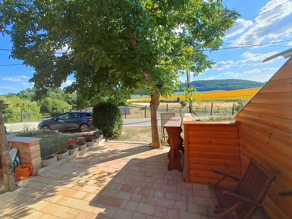 Garden, Garden view