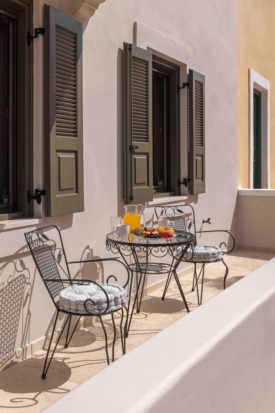Patio, Day, View (from property/room), Balcony/Terrace, Seating area, sunbed