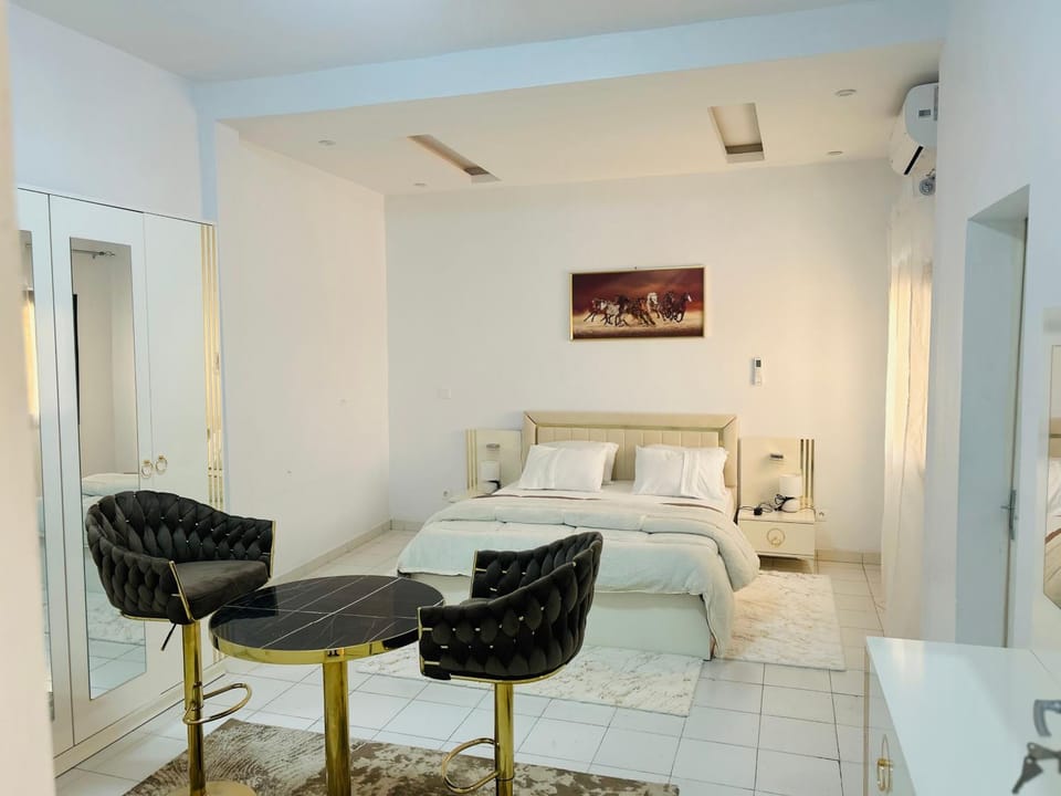 Keur GORA, Sacré cœur 2 Apartment in Dakar