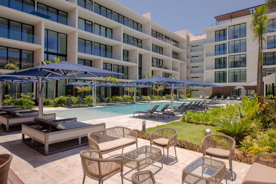 Solarium, Balcony/Terrace, Swimming pool