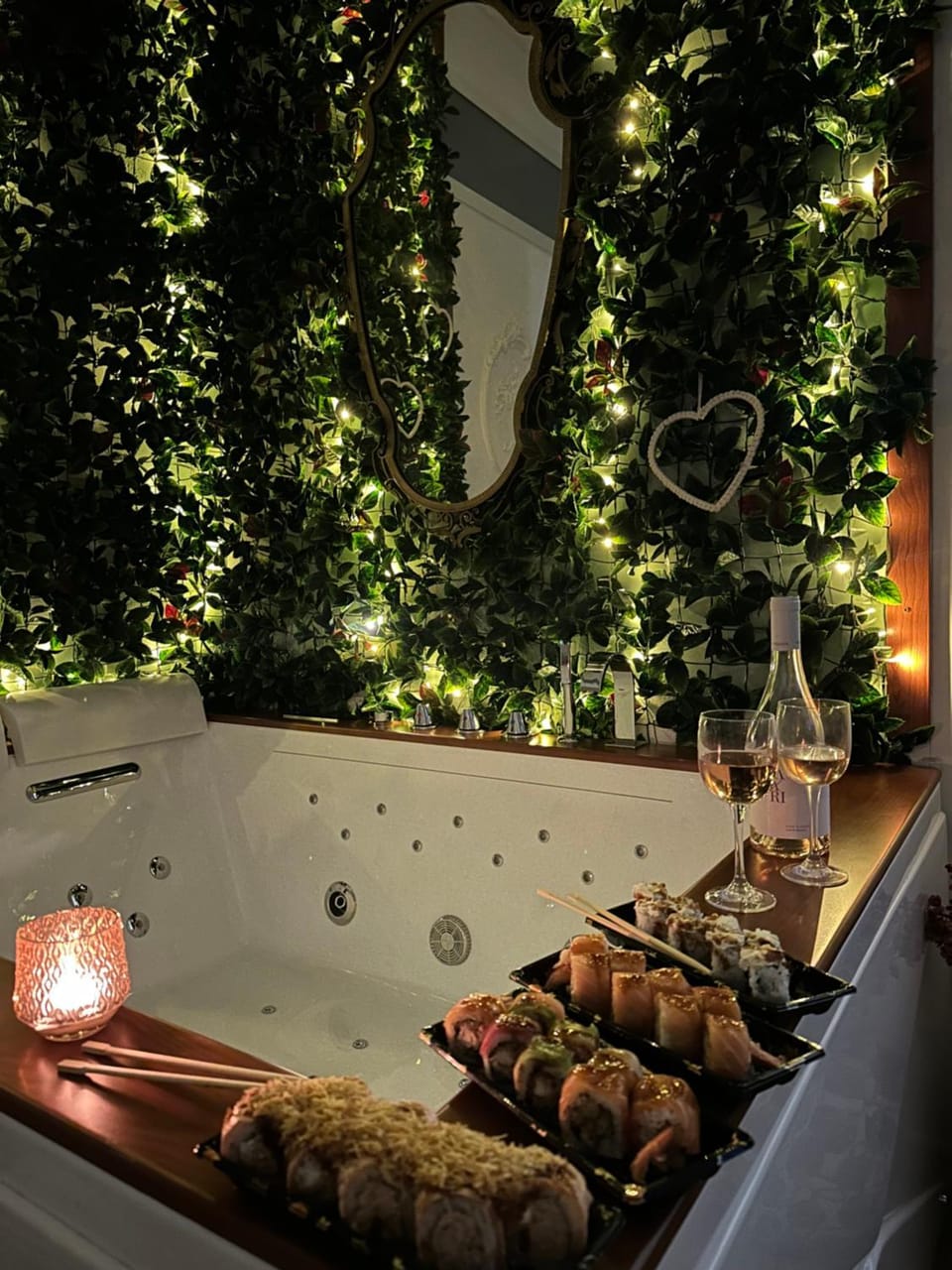 Hot Tub, Bath