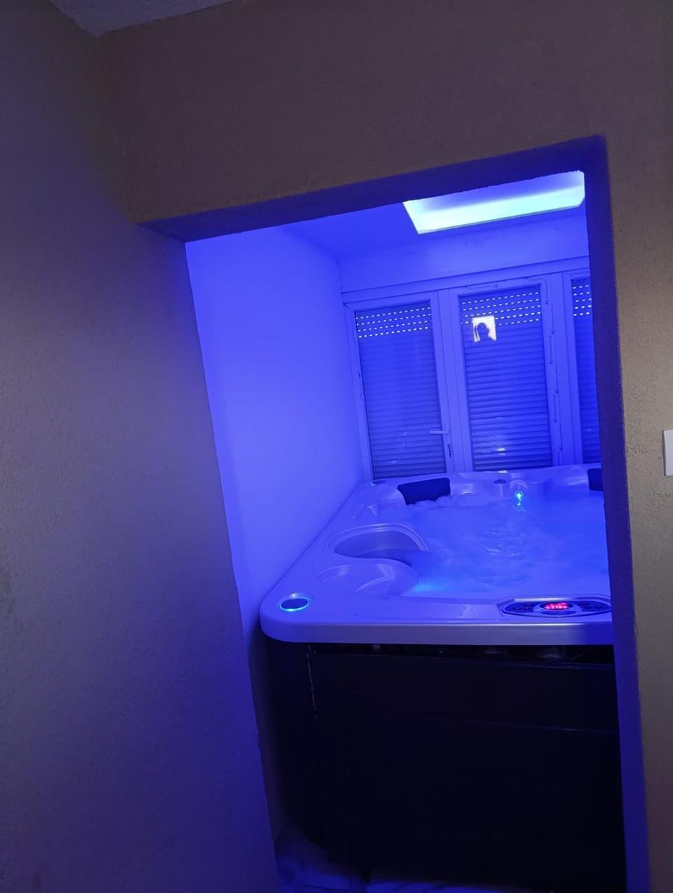 Hot Tub, Spa and wellness centre/facilities