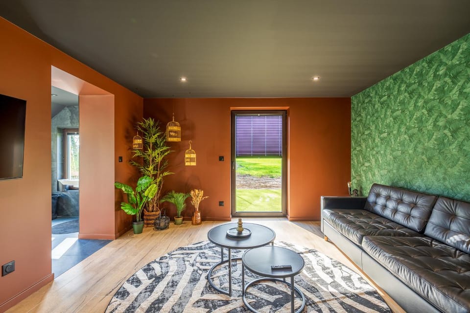 TV and multimedia, Living room, Seating area