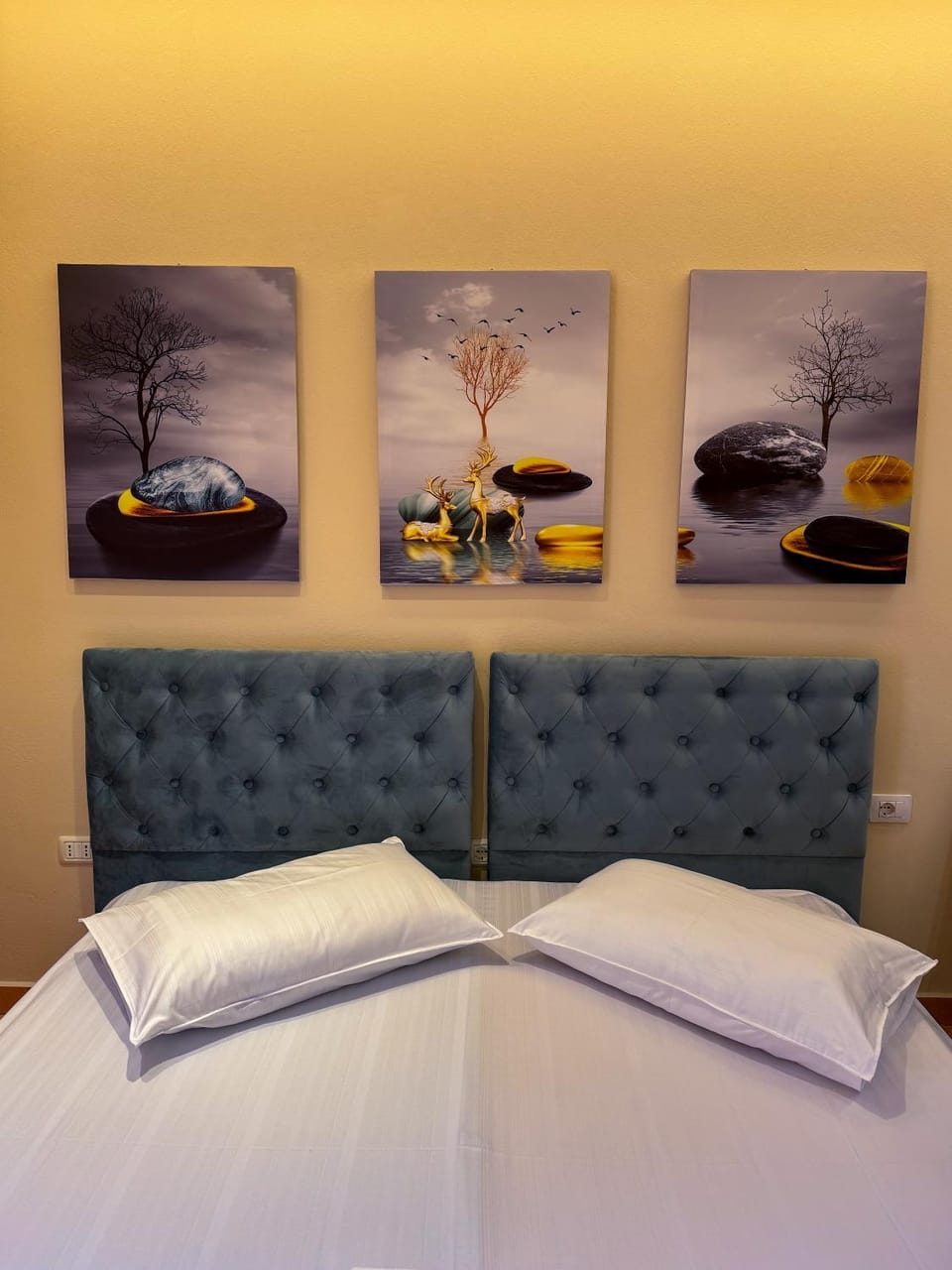 Bed, Decorative detail, Bedroom
