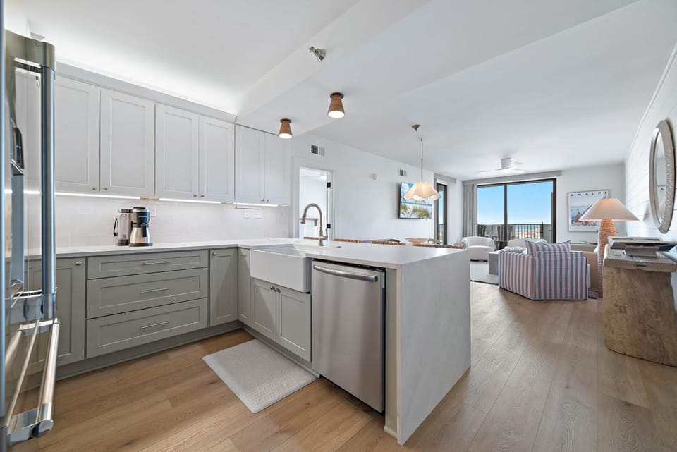 Shoalwater Unit 102 House in Orange Beach