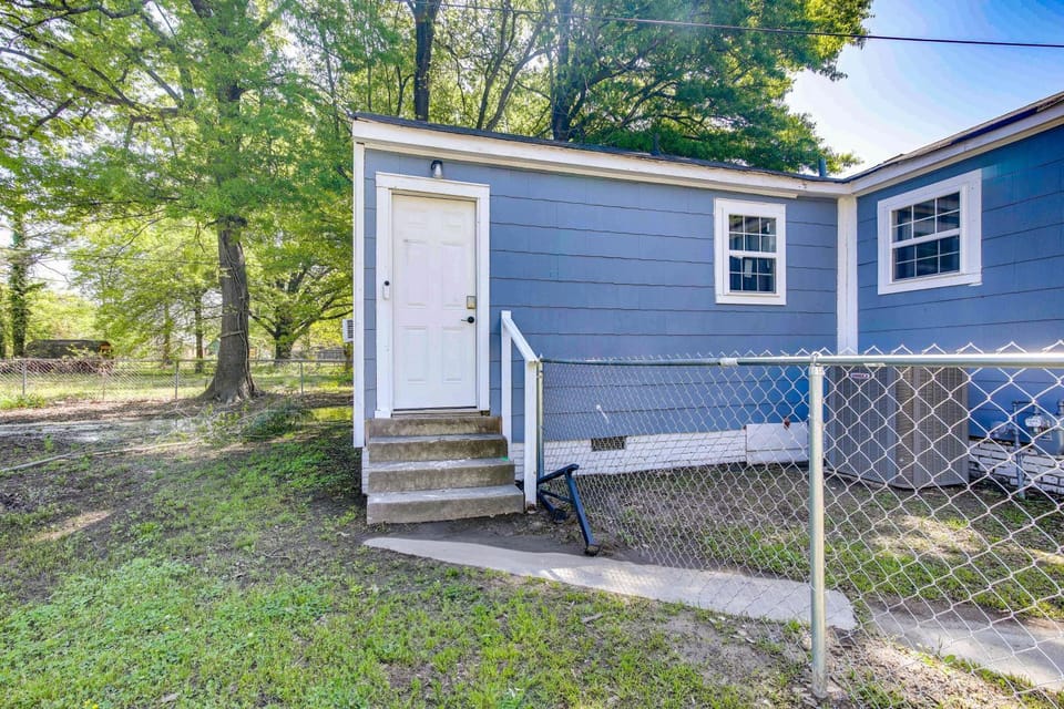 Lovely Clarksdale Studio Less Than 2 Mi to Downtown! Apartment in Clarksdale