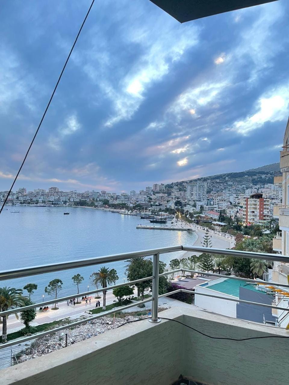 Natural landscape, Balcony/Terrace, City view, Sea view