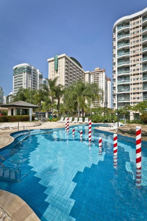 Day, Swimming pool, sunbed