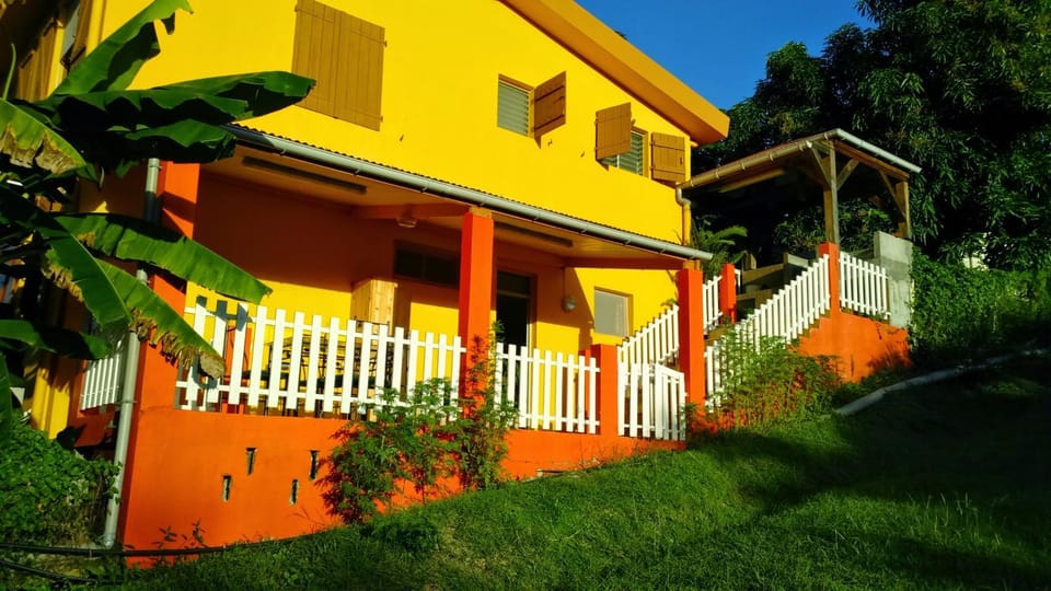 Casajasmin Apartment in La Trinité
