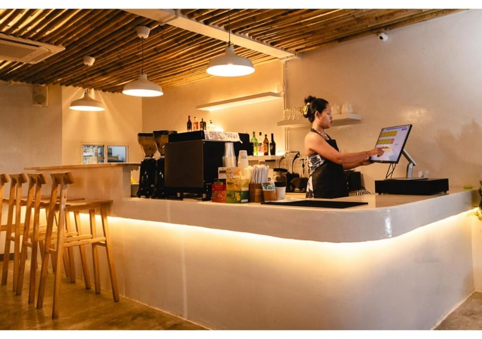 Near Me hostel and bistro Hostel in Ko Tao