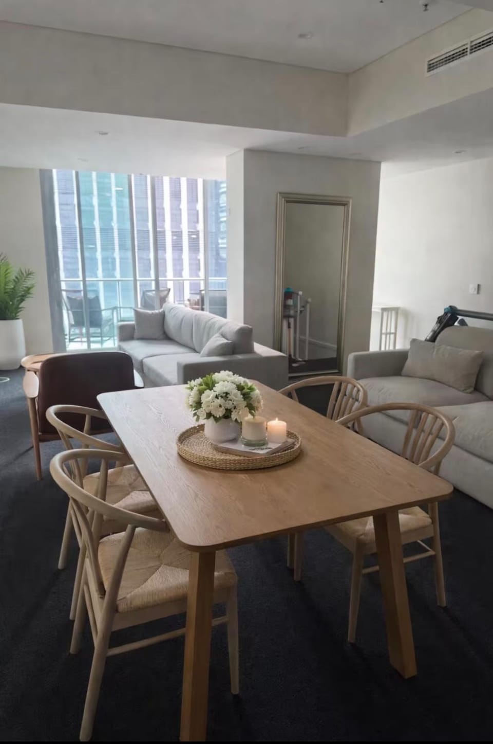Coastal Bliss 2 Bedroom Apartment Apartment in Main Beach