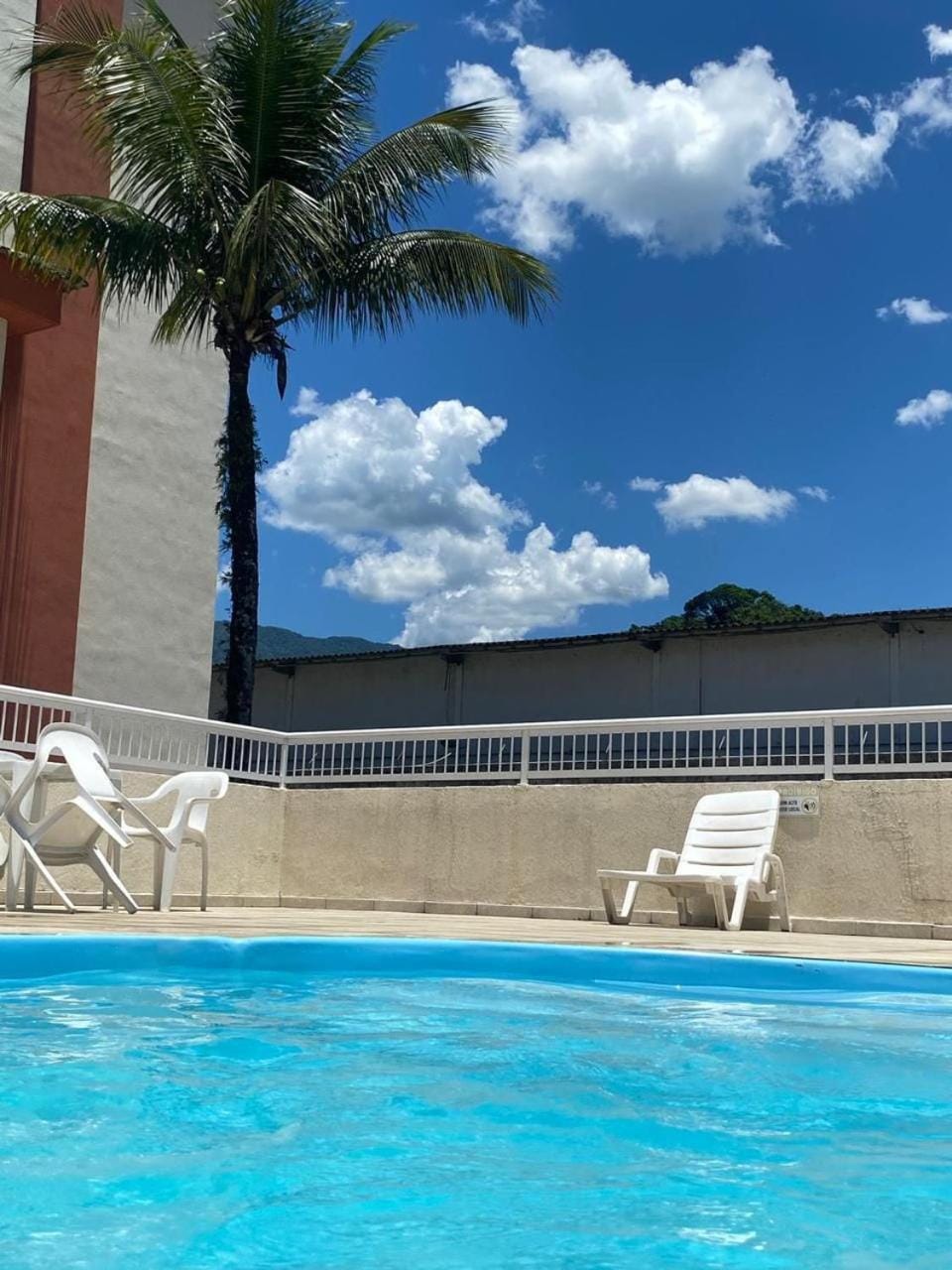 Day, Natural landscape, Pool view, Swimming pool, sunbed