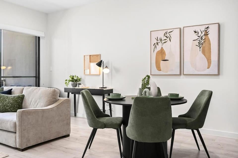 Jolly Jubilant Jubilee Apartment in Port Adelaide