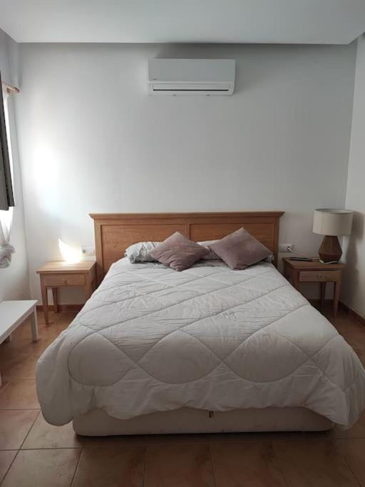Apartamento grande Bambú, Cala Montgó Apartment in L'Escala