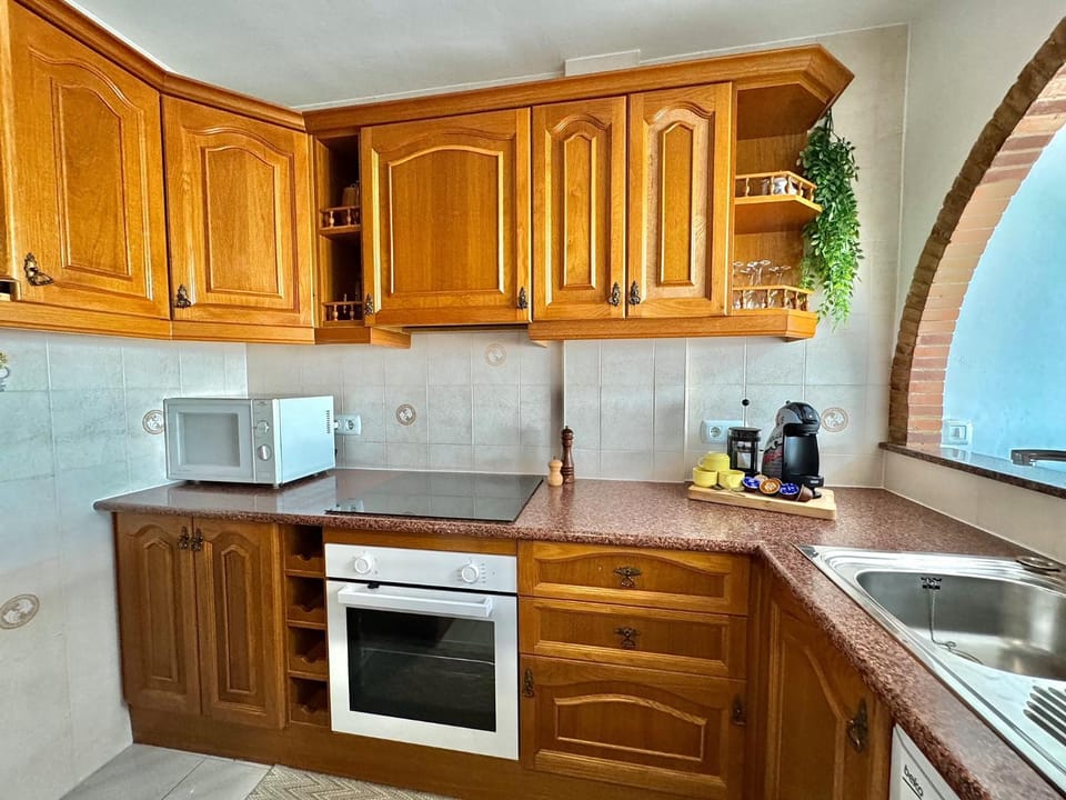 Coffee/tea facilities, Kitchen or kitchenette, minibar, pet friendly, stove, toaster