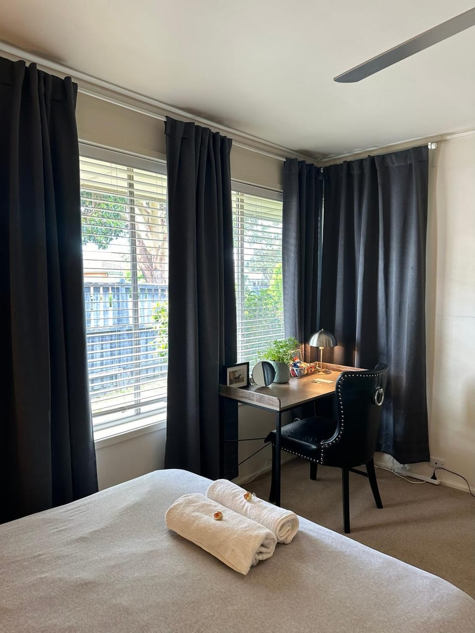 Mulgrave Harmony Guest House Bed and Breakfast in Wheelers Hill