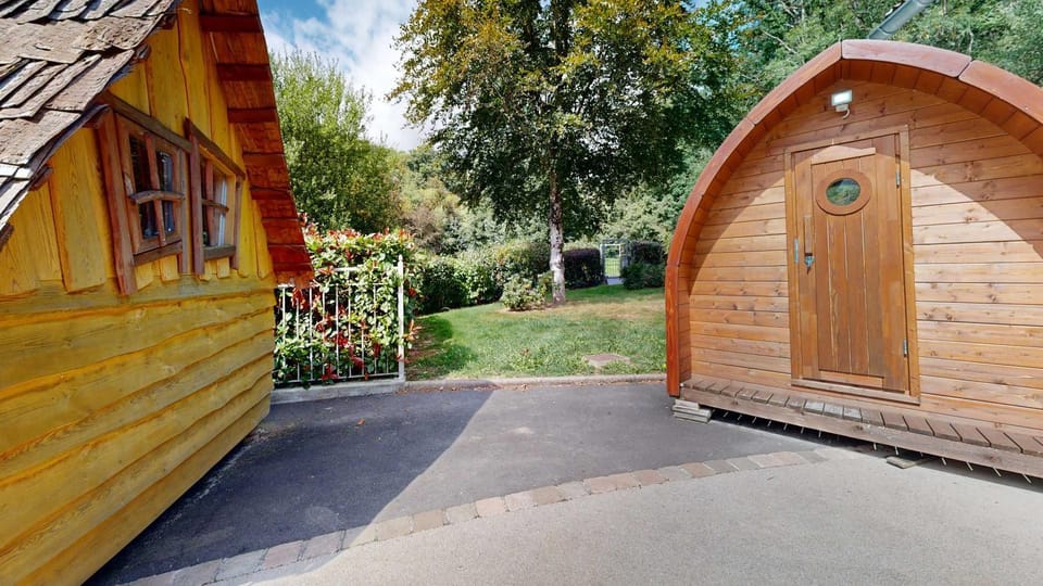 La Clef Decamp Moulin Harry 21 pers 10 min Viaduc de la Souleuvre House in Normandy