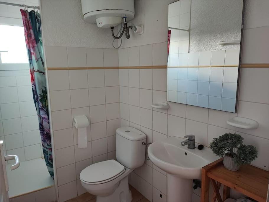 Apartament Bambú 5, Cala Montgó a un minuto de la playa Apartment in L'Escala