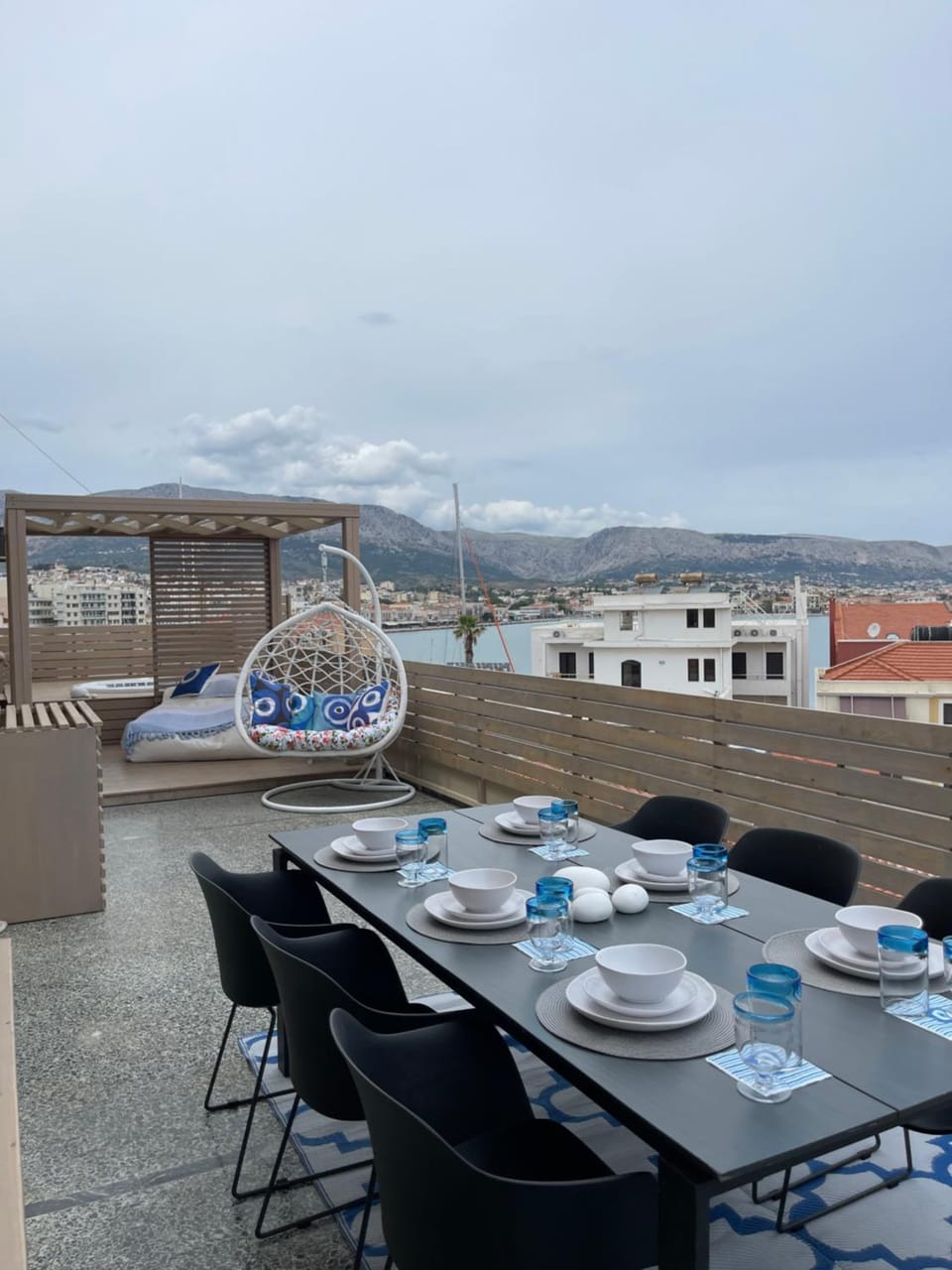 View (from property/room), Balcony/Terrace, Mountain view