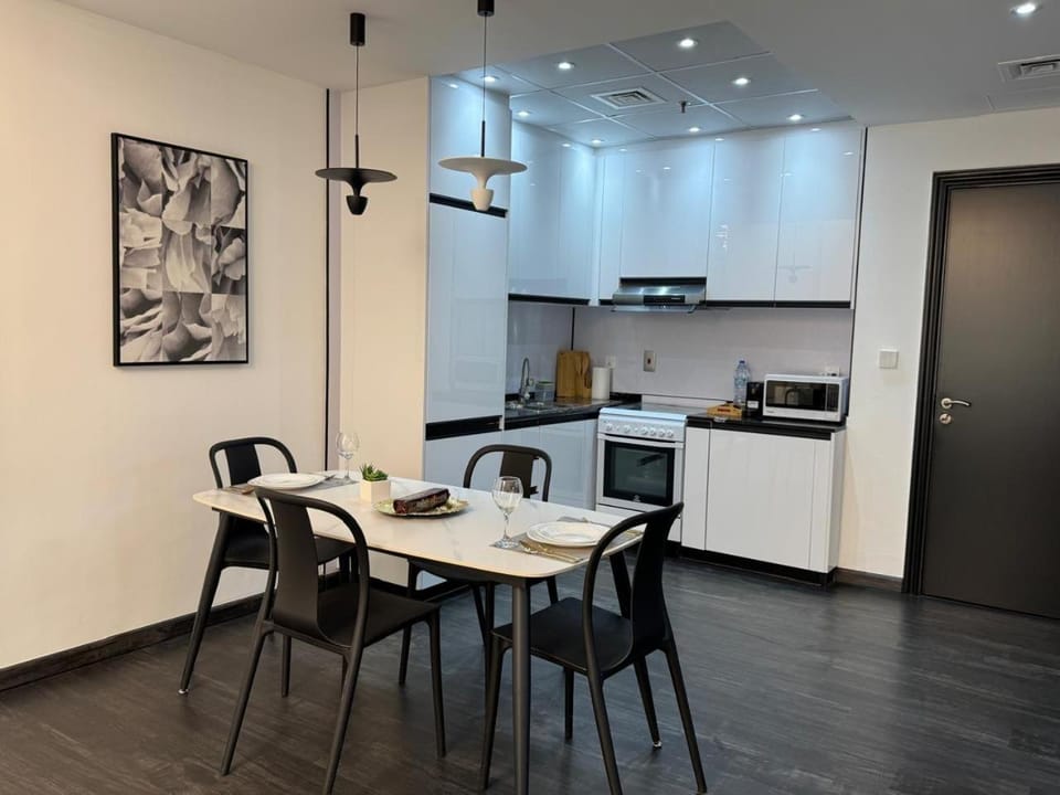 Stay in brand new Luxury Sport City apartment 15 Apartment in Dubai