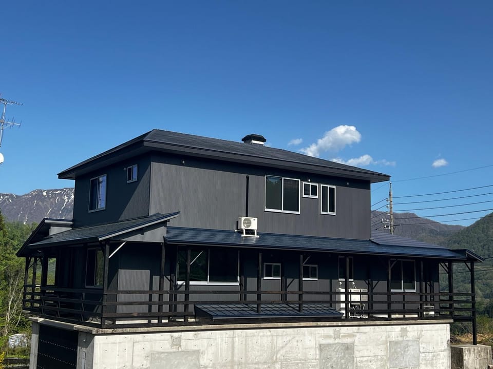 Property building, Mountain view