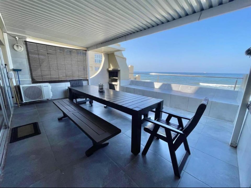 Patio, Balcony/Terrace, Seating area, Sea view