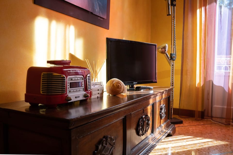 TV and multimedia