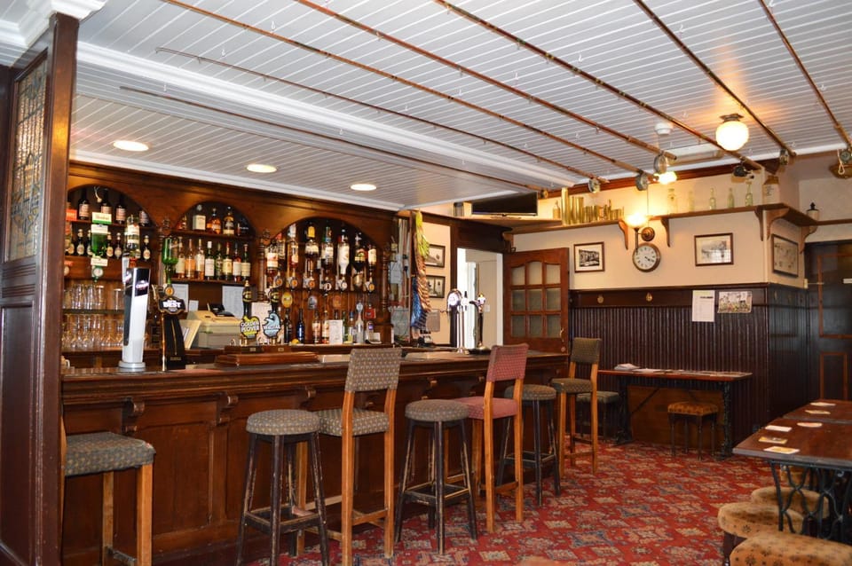 Lounge or bar