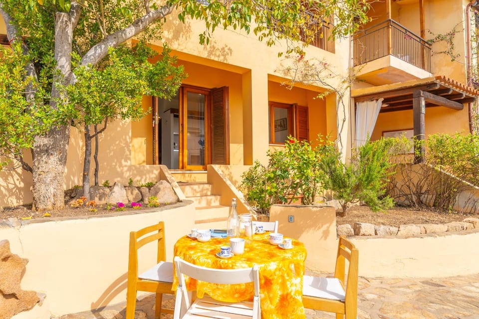Punzy by DomusAway Apartment in Porto Istana