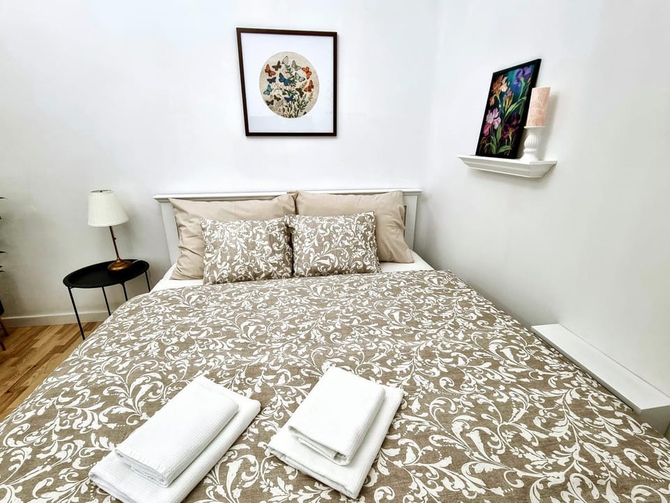 Amelia Old Town Apartment plus 1 free parking offsite Apartment in Slovakia