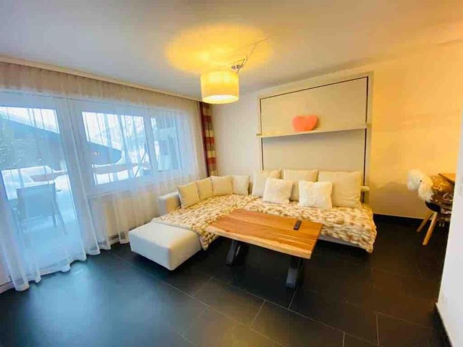 CLABINA - Studio lumineux et calme Apartment in Canton of Valais