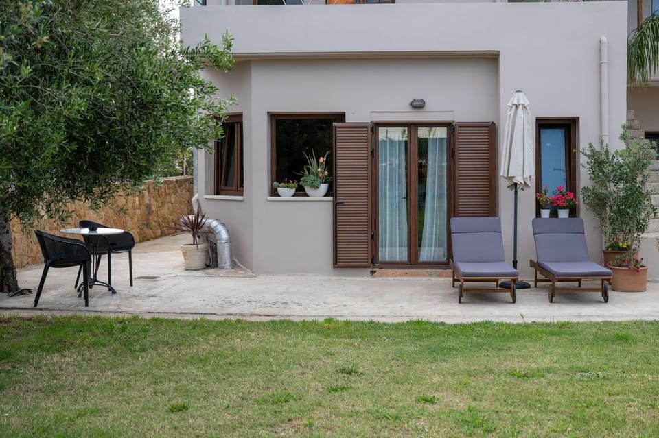 Natalia's Apartment in Tavronitis Apartment in Crete