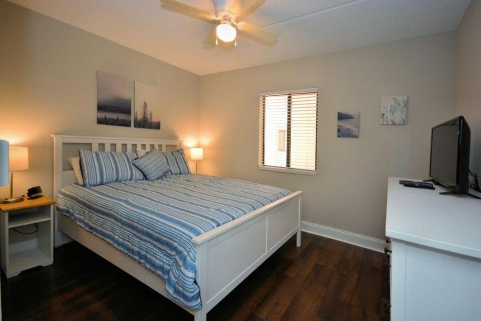 Beachside Bliss-Courtyard Villa-Beachside condo Apartment in Saint Augustine Beach