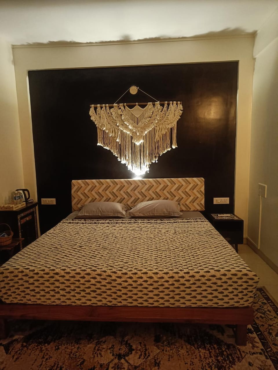 Bed, Photo of the whole room