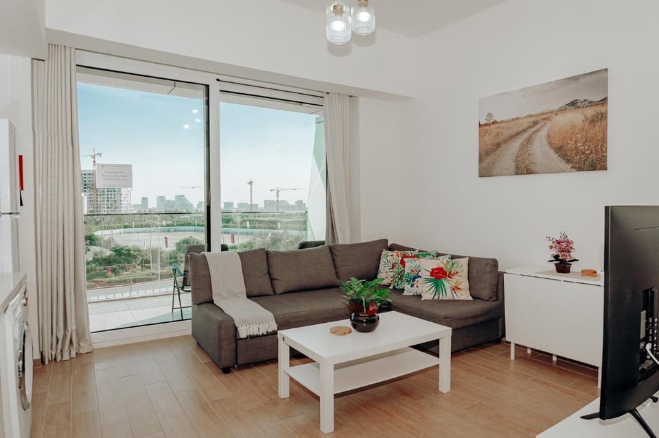 Communal lounge/ TV room, Living room, Seating area