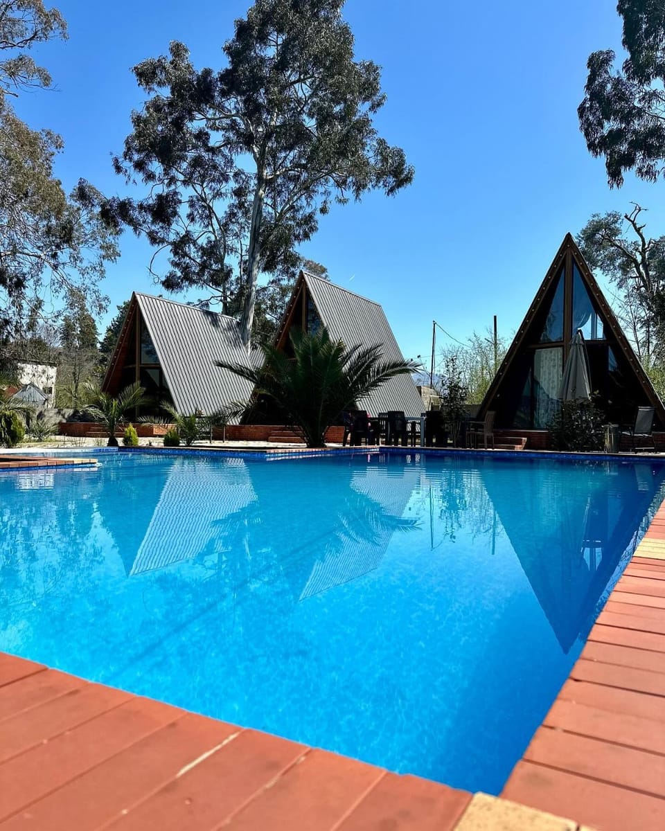 Property building, Day, Pool view, Swimming pool