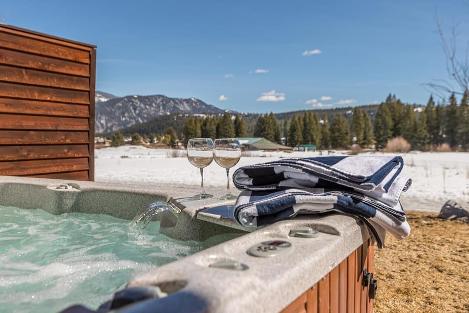 Spanish Peaks Club Condo 41 House in Big Sky