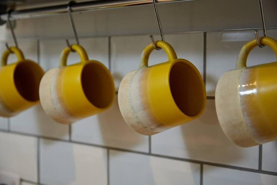 Premium Central Stroud Apartment with Parking x2 Apartment in Stroud