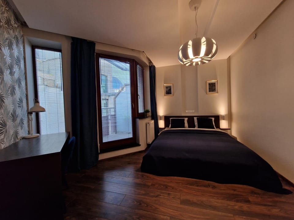 Bed, Balcony/Terrace, Photo of the whole room, Bedroom