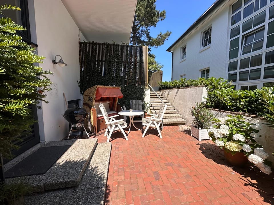 BBQ facilities, BBQ facilities, Balcony/Terrace, Seating area