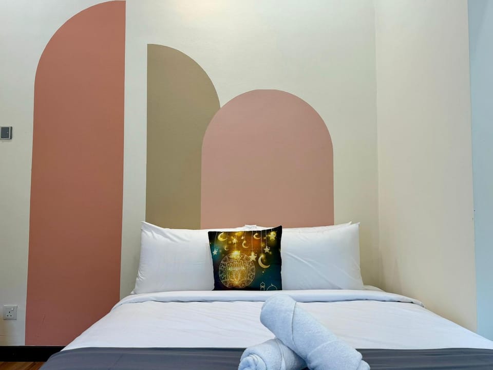 Corner New Private Pool Villa Near Sunway up to 30 pax Villa in Subang Jaya