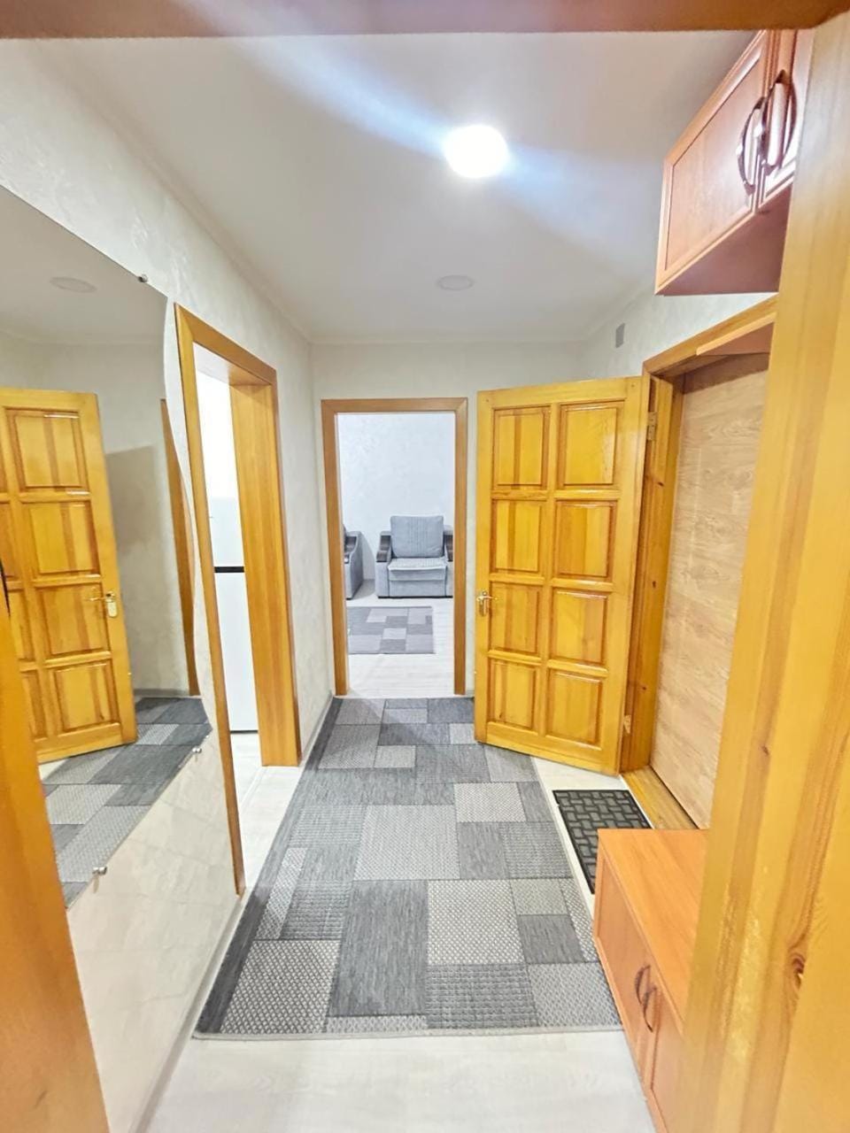 Двухкомнатные апартаменты на улице Естая, дом 89 напротив ТД Артур Apartment in Kazakhstan
