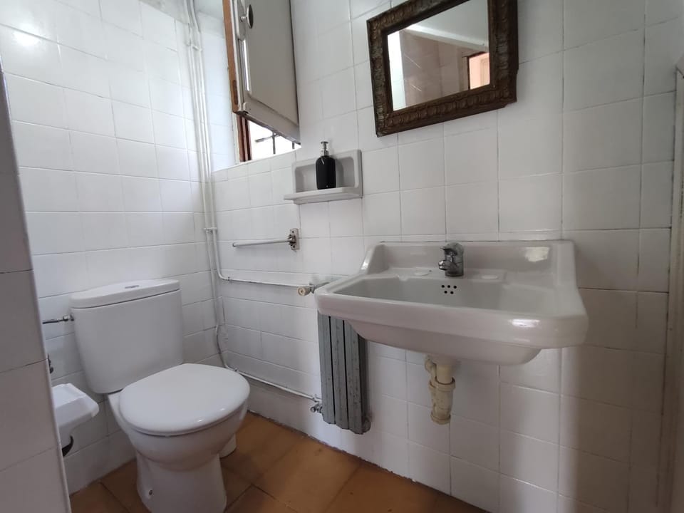 Toilet, Bathroom