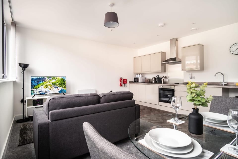 Modern 1 Bed Apartment in Central Wrexham Apartment in Wrexham
