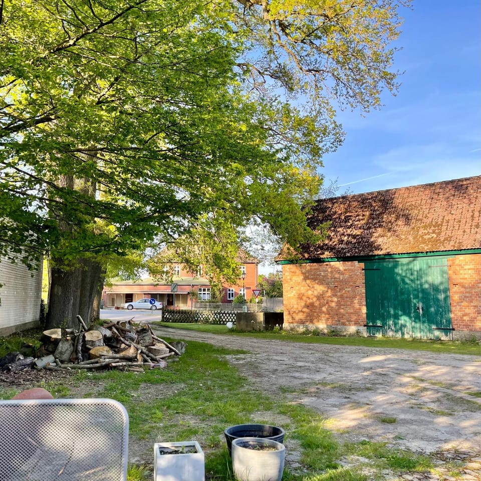 Property building, Spring