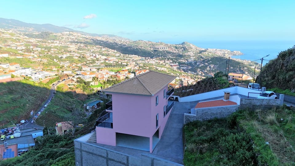 Peaceful Valley house House in Câmara De Lobos