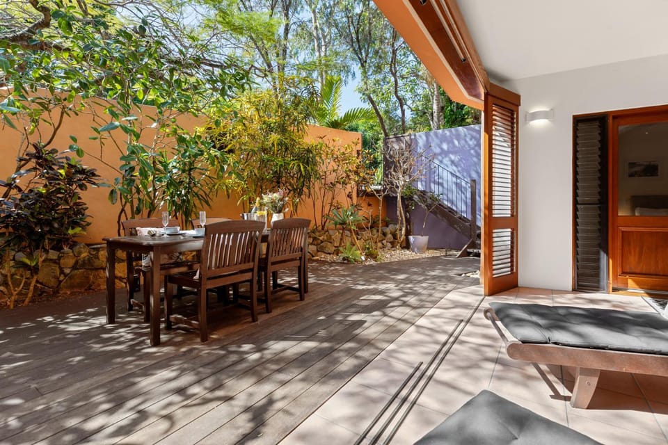 Patio, Garden, Garden, Balcony/Terrace, Garden view, sunbed